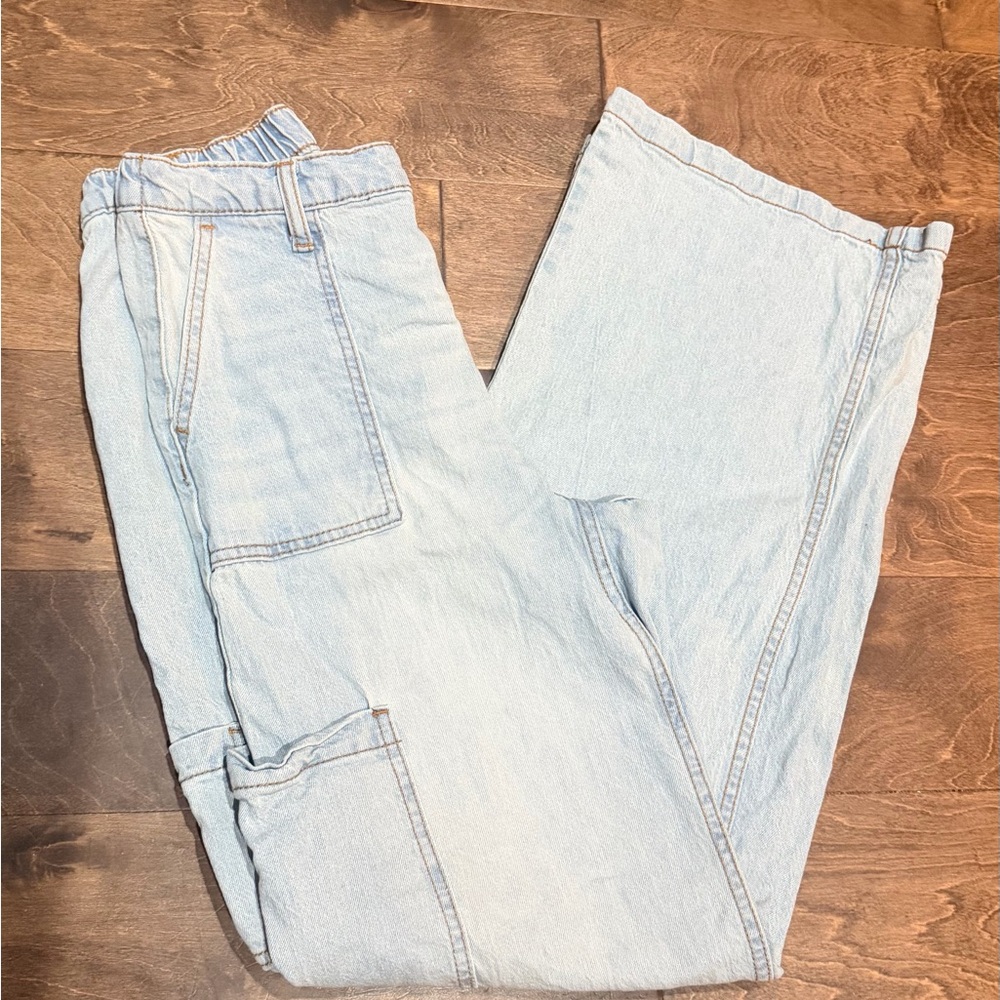 No Boundaries Light Blue Wide-Leg Cargo Jeans - Picture 3 of 6